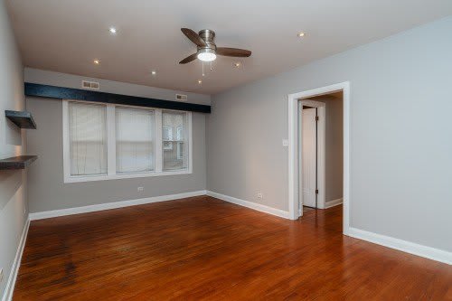 1930 N Richmond Street – photo 4