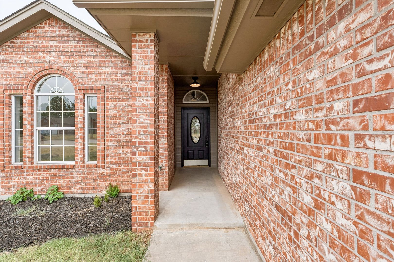 11933 NW 7th St – photo 2