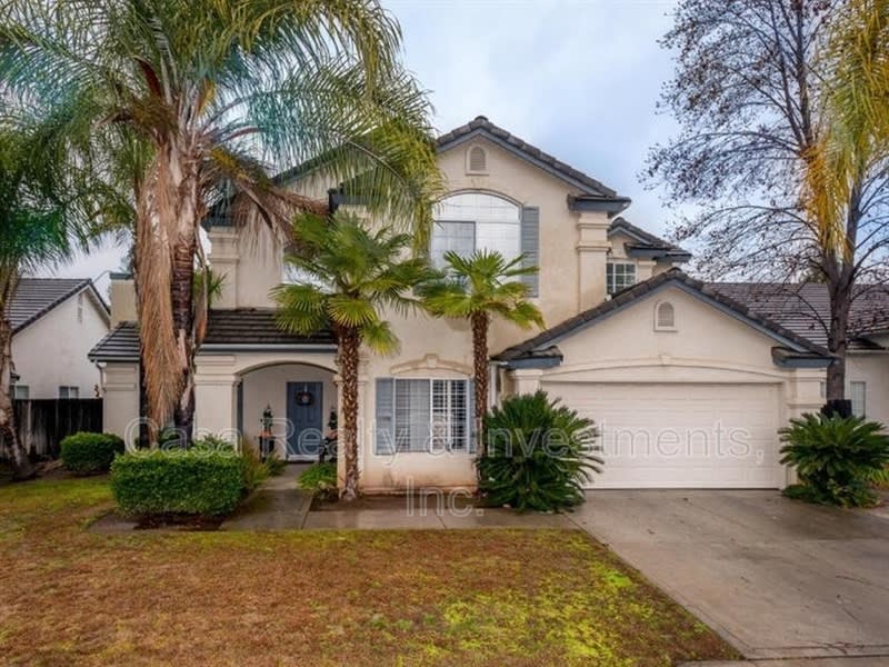 9243 N Price Ave – photo 1