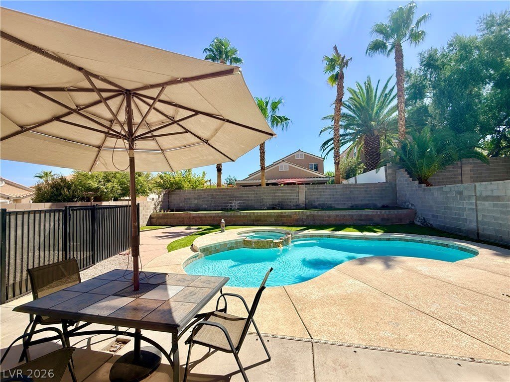 1212 Diamond Valley Street – photo 3