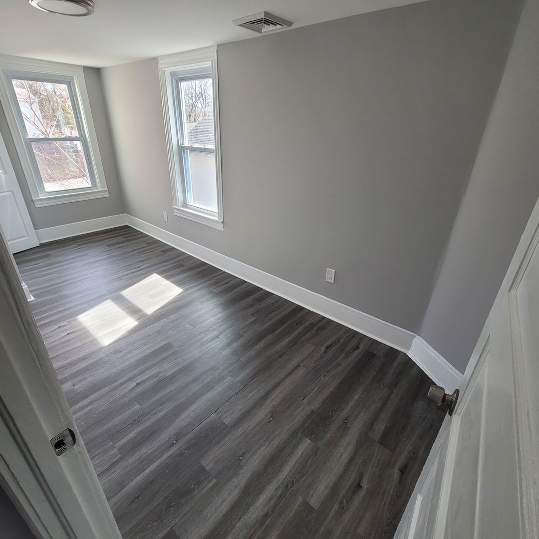 Newly Renovated 3 bedroom, 1.5 Bath House-Ready for move in! – photo 3