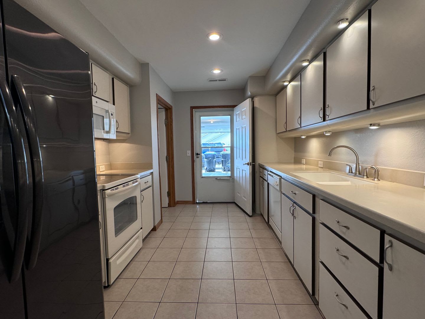 Large 2 bedroom duplex in Shawnee Heights School District – photo 5