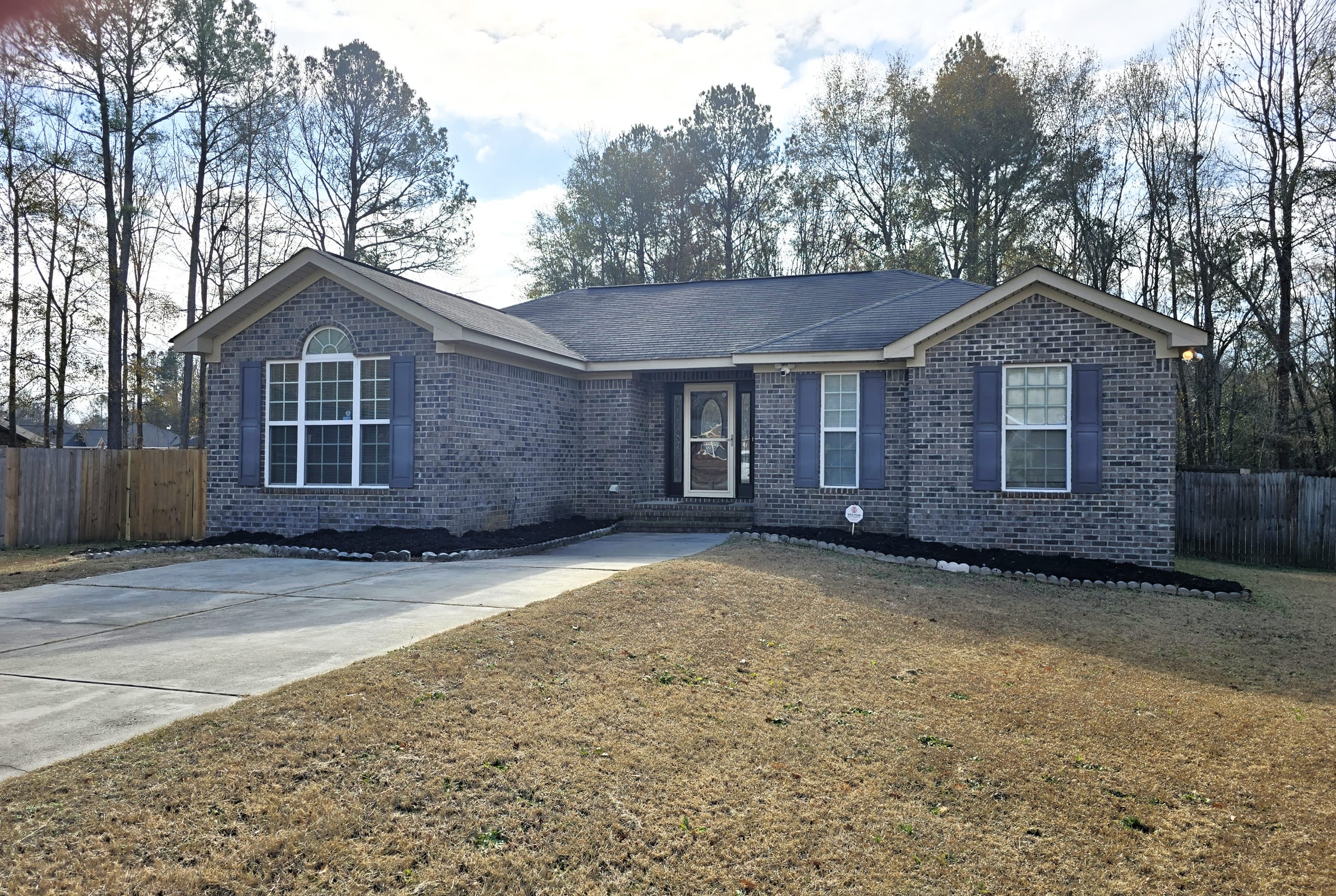1764 Tamarind Way – photo 2