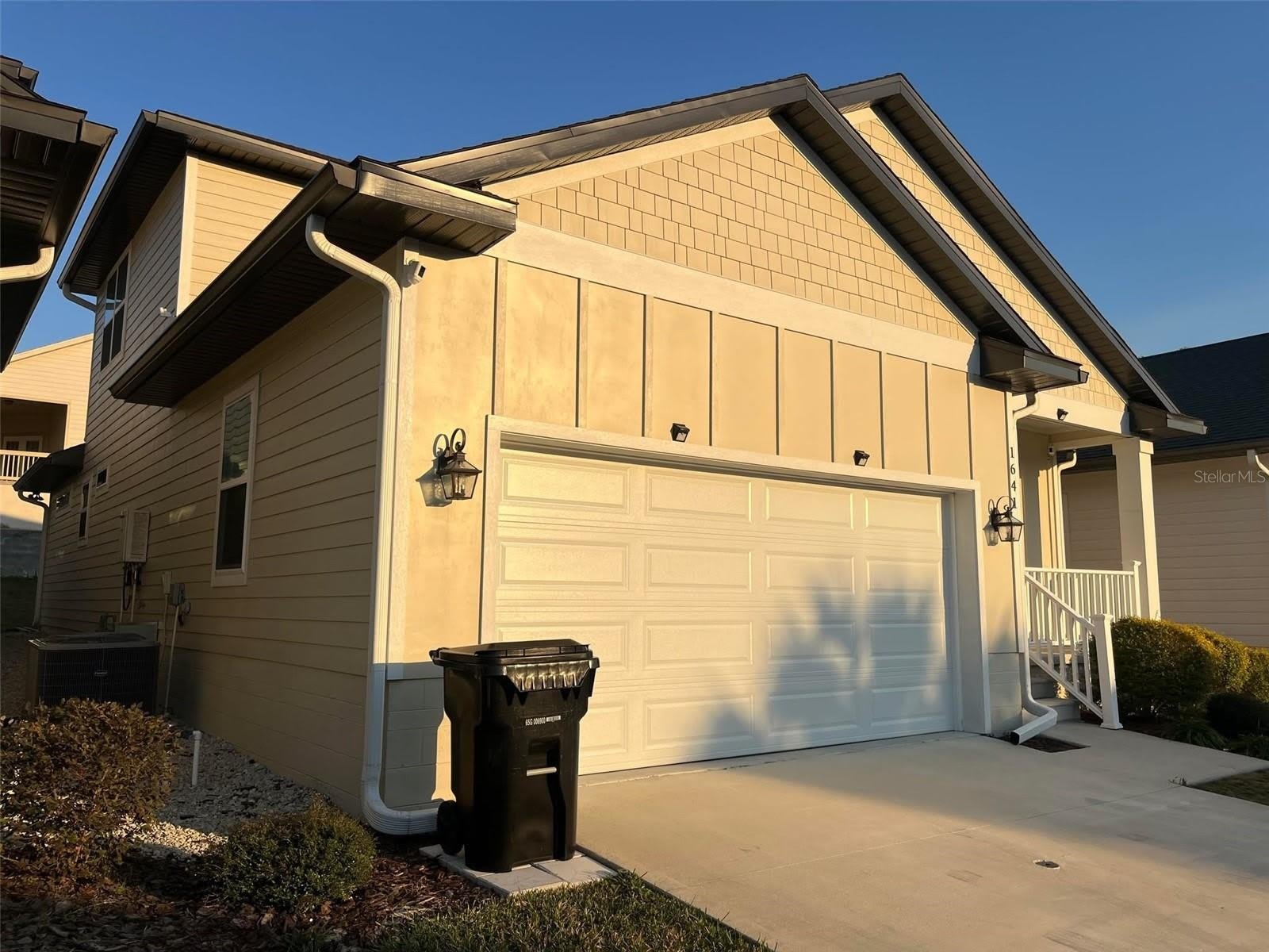 1641 NW 121ST Way – photo 2