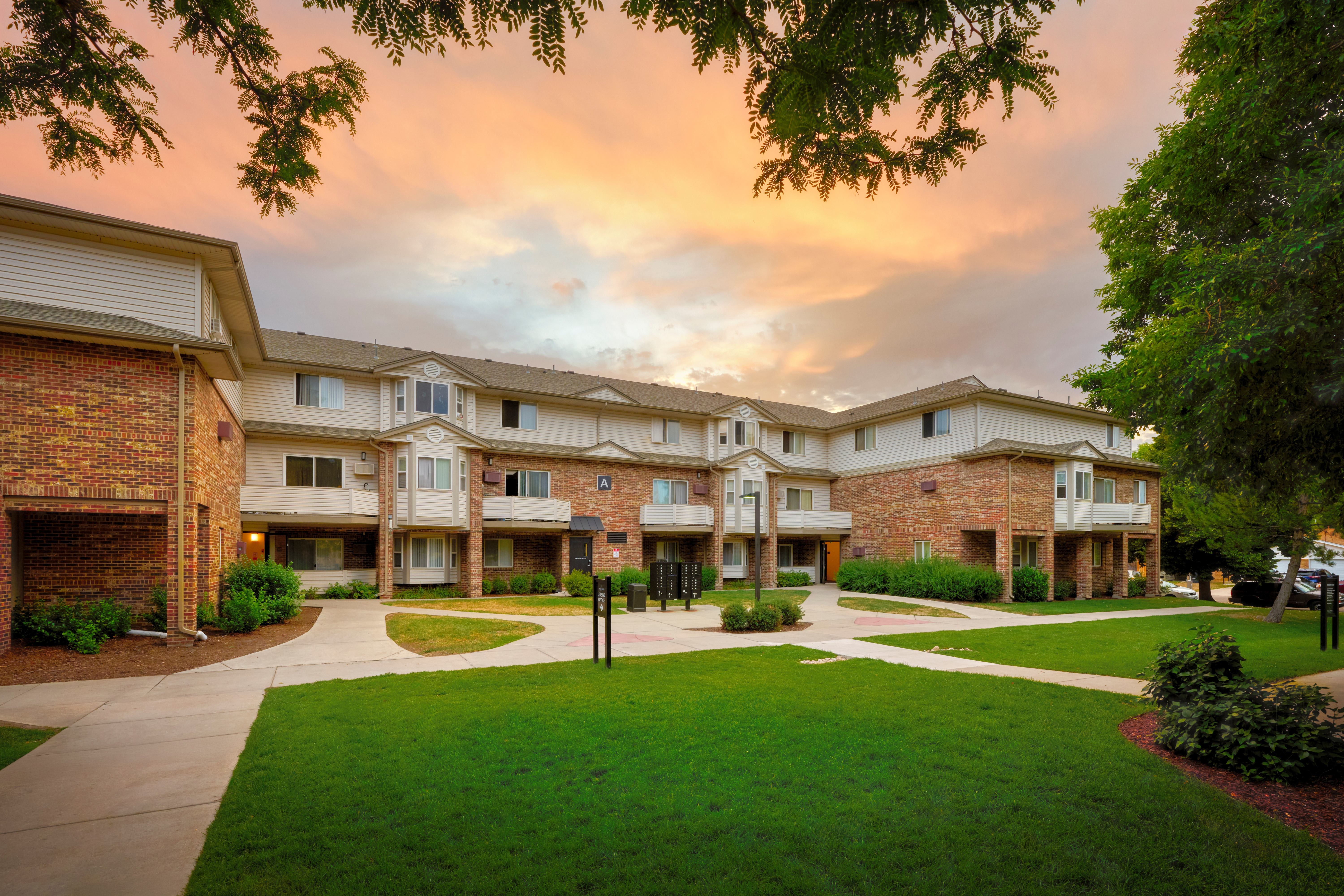 Trail Ridge Flats and Townhomes – photo 1