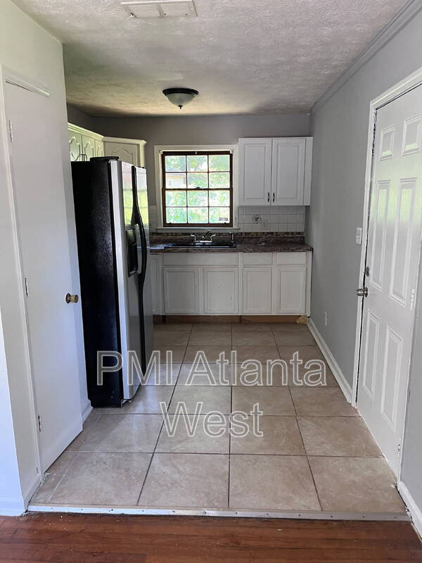 165 Hidden Brook Court – photo 2