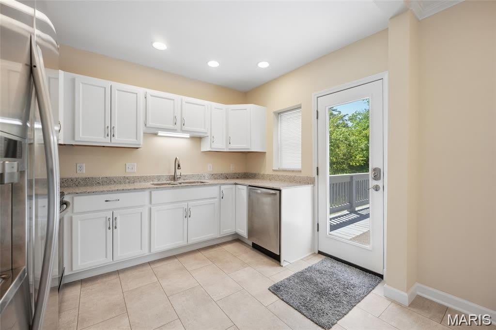 9743 Tesson Ferry Road – photo 3