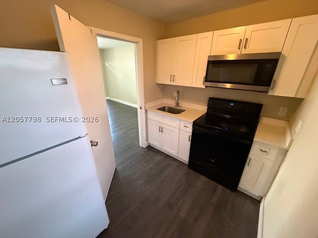 2140 Nw 24Th St – photo 3