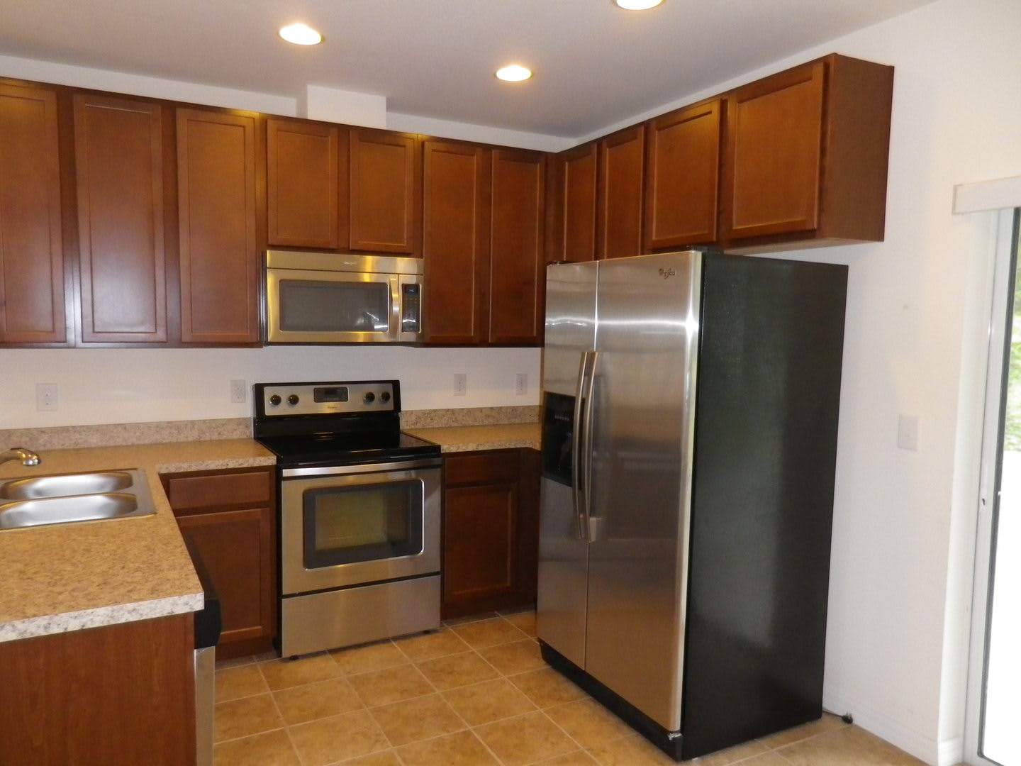 Gated Fishhawk Townhome! – photo 4