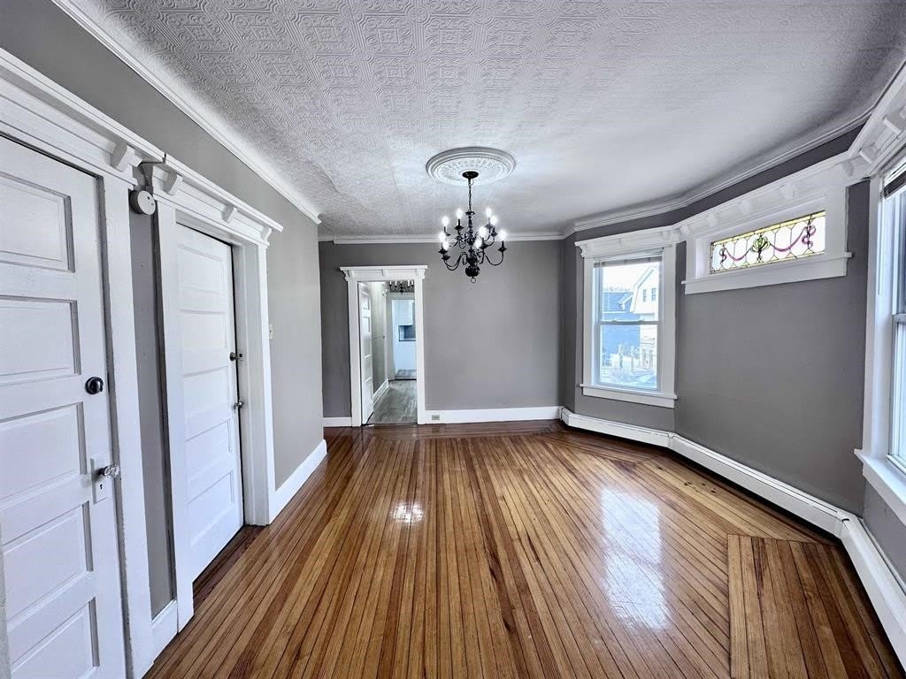 117 DUNCAN AVE – photo 2