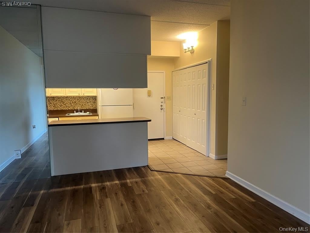 725 Miller Avenue – photo 4