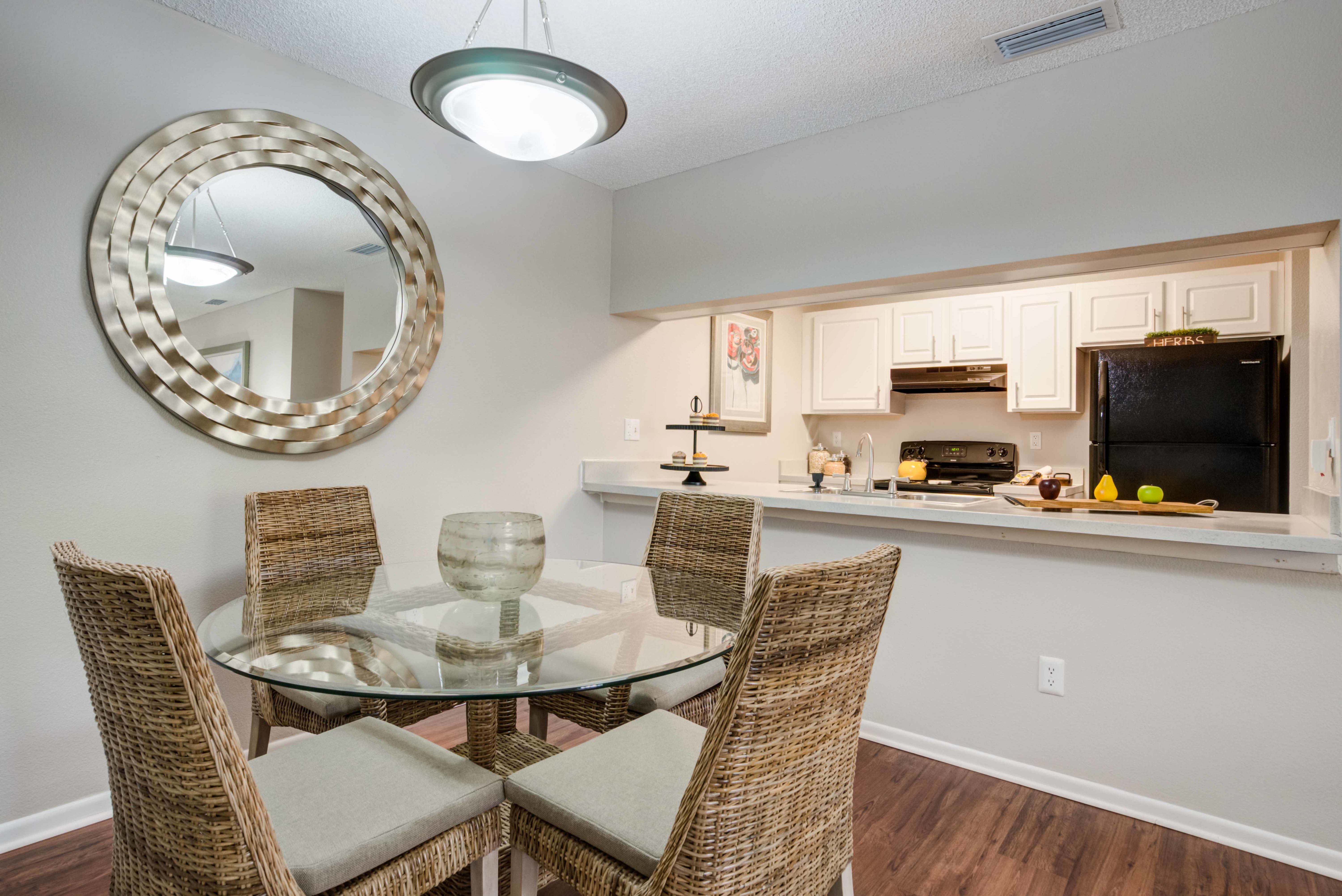 Coral Club Apartment Homes – photo 3