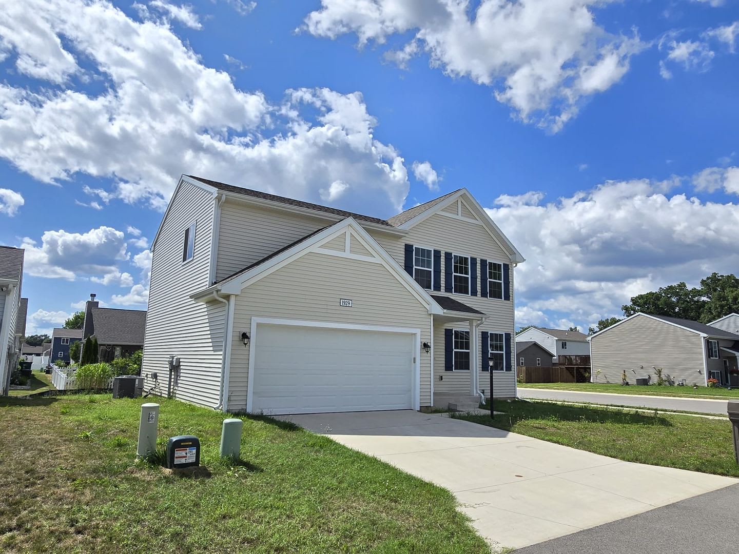 New Construction Rental 1929 Blue Stem Ct Mishawaka – photo 2