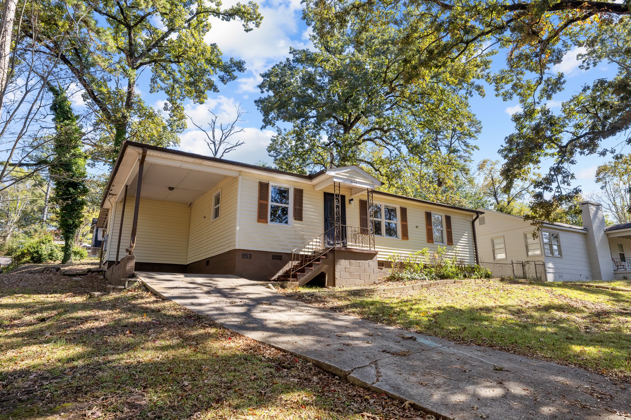 1153 Linwood Street – photo 4