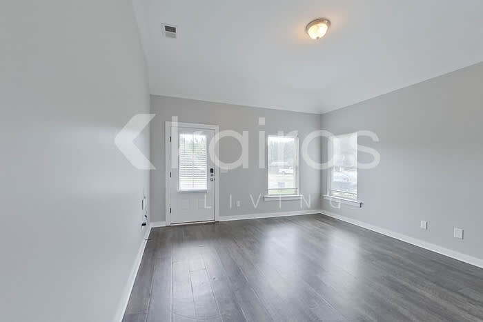 855 Maple Trace – photo 2