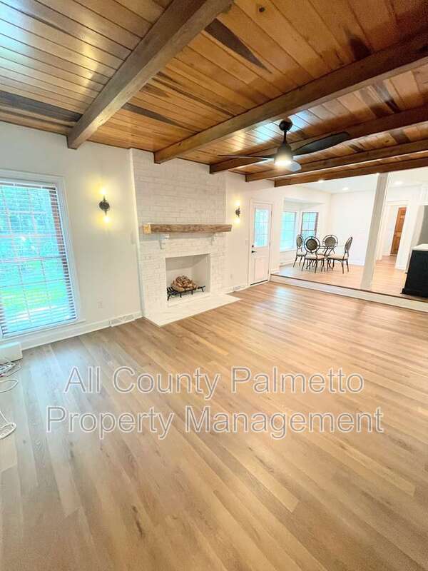 101 Huckleberry Ln – photo 3