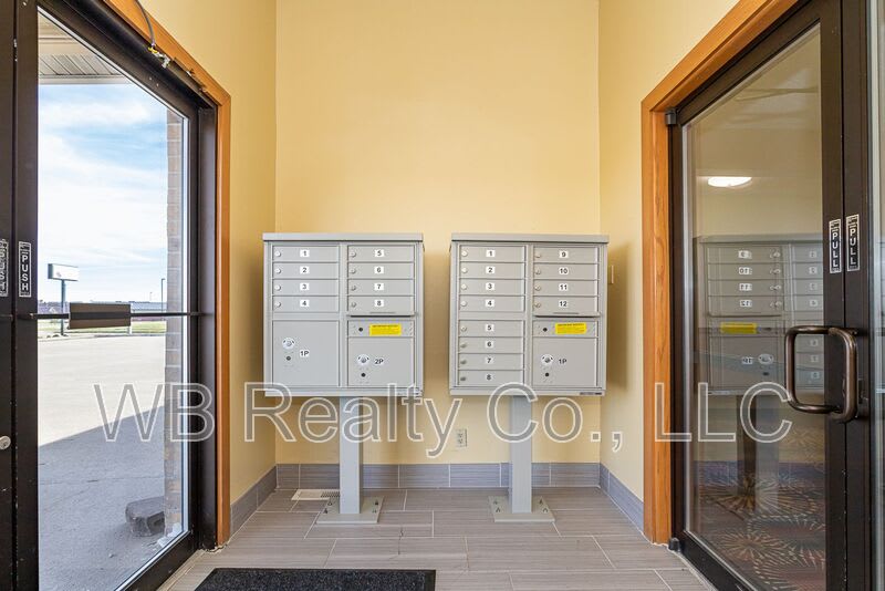 1521 S G Ave – photo 5