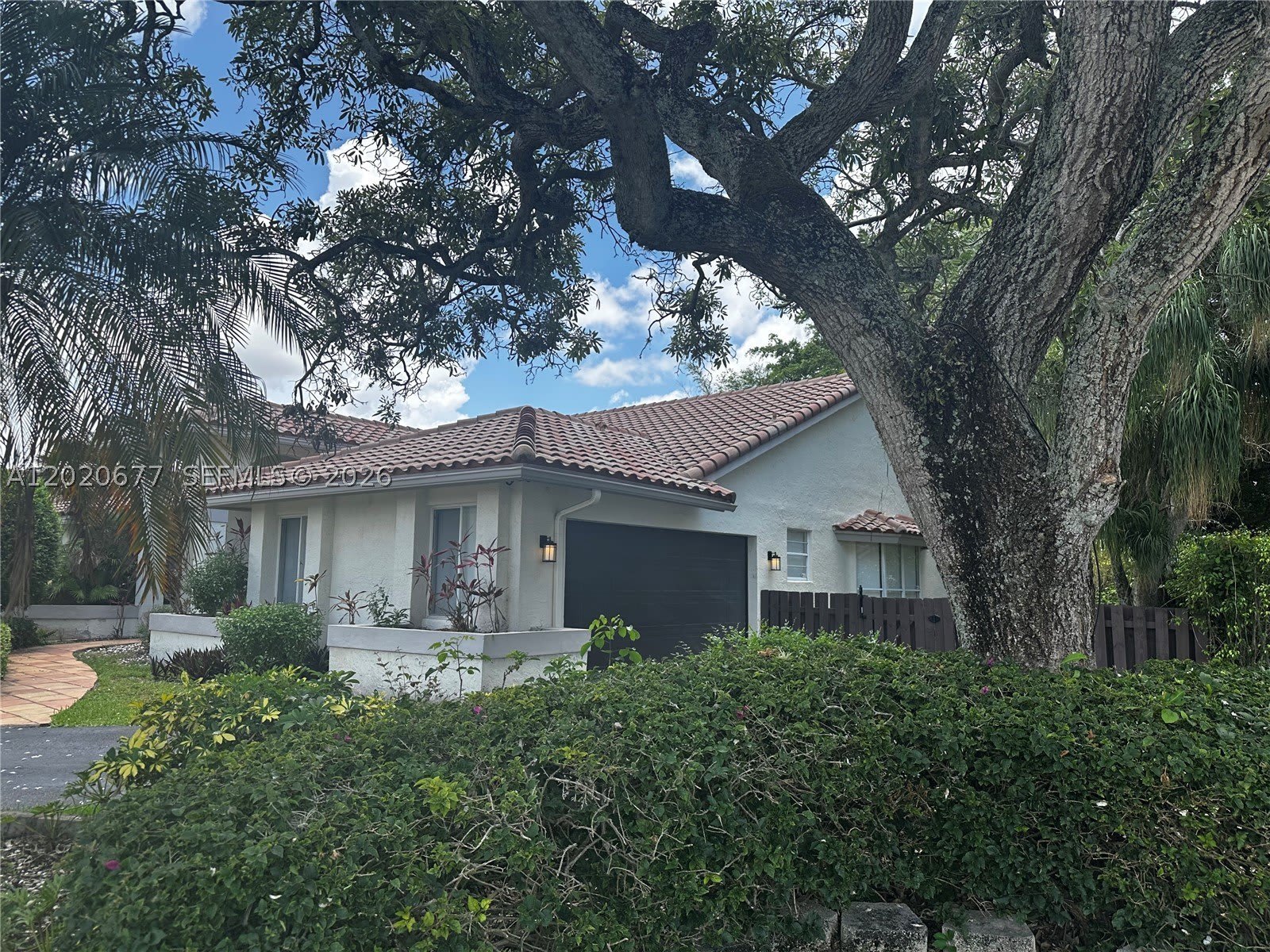 1200 NW 101st Ave – photo 3