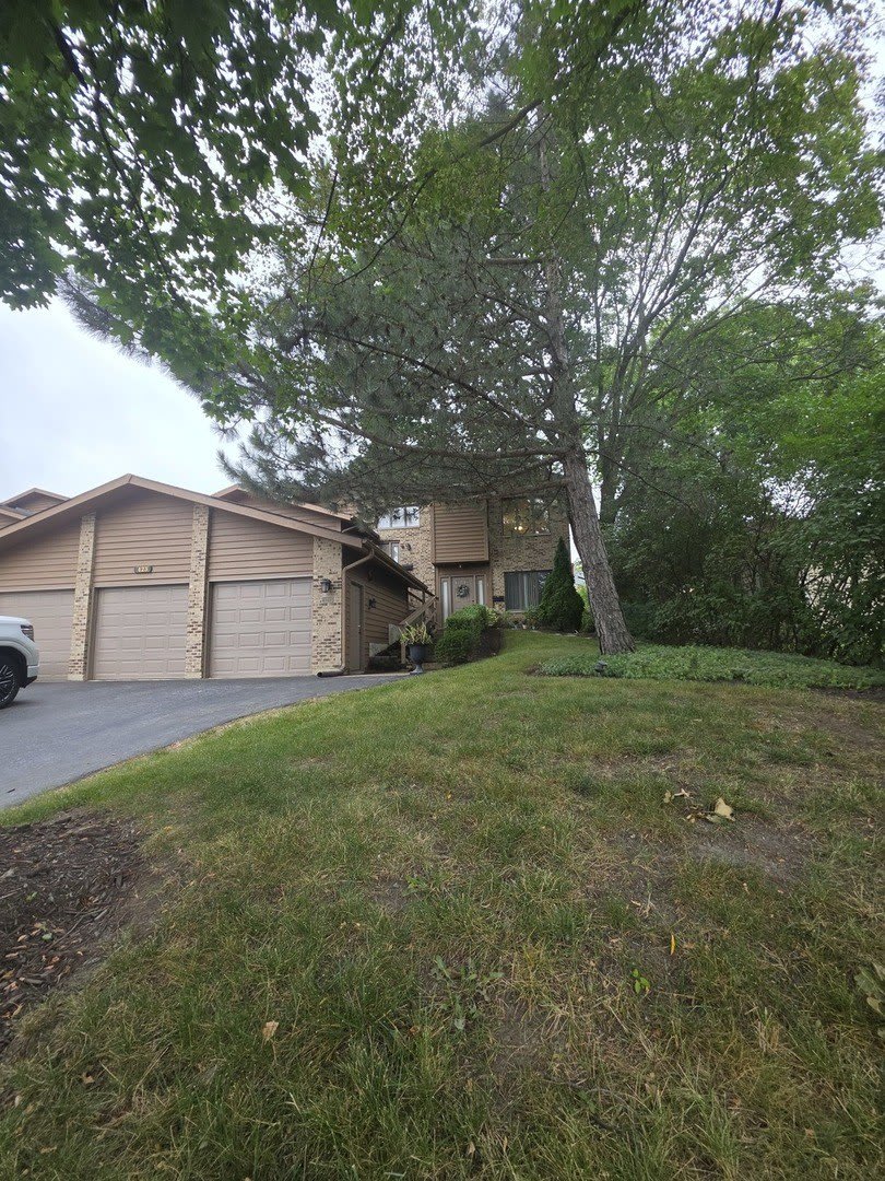 423 S 3rd Street – photo 1