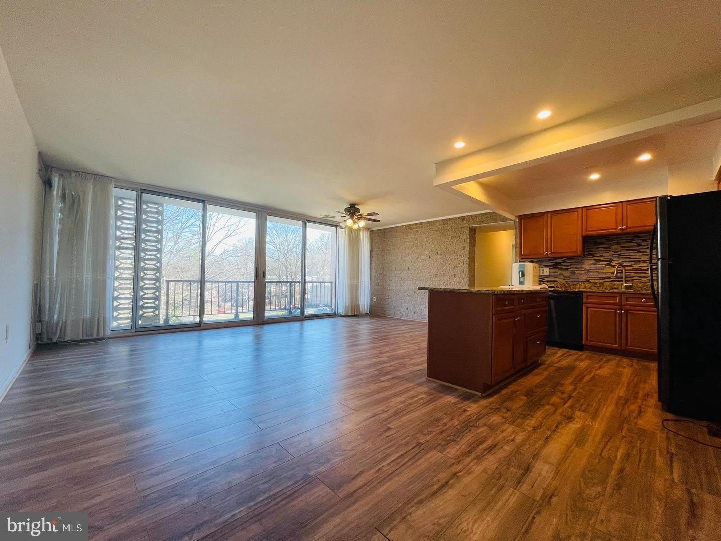4360 IVYMOUNT Court – photo 2