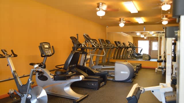Century Plaza Apartment Homes – photo 2