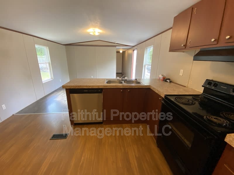 10315 County Road 2301 – photo 2