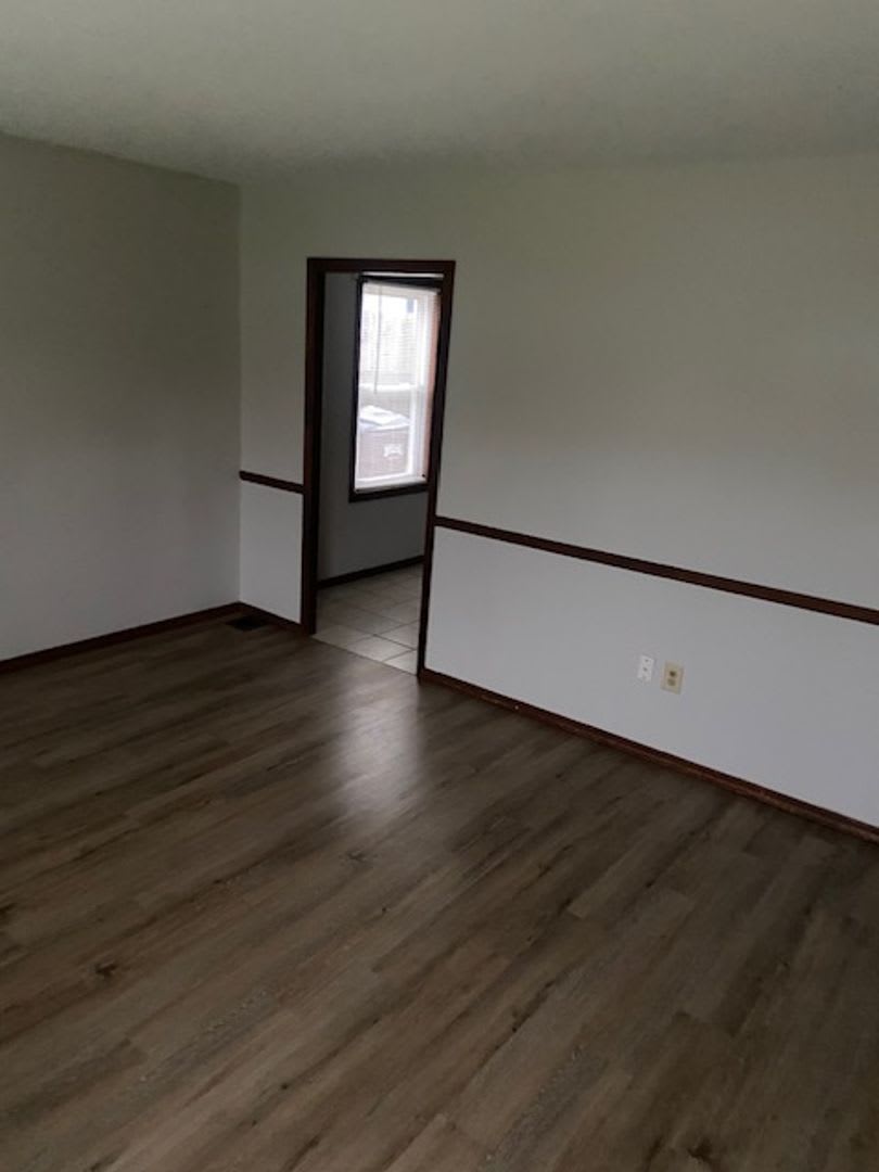 Recently Rehabbed 3-Bedroom Ranch with Fenced Yard – photo 4