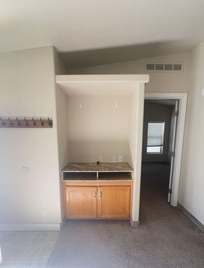 Comfy & Cozy Home for Rent – photo 4