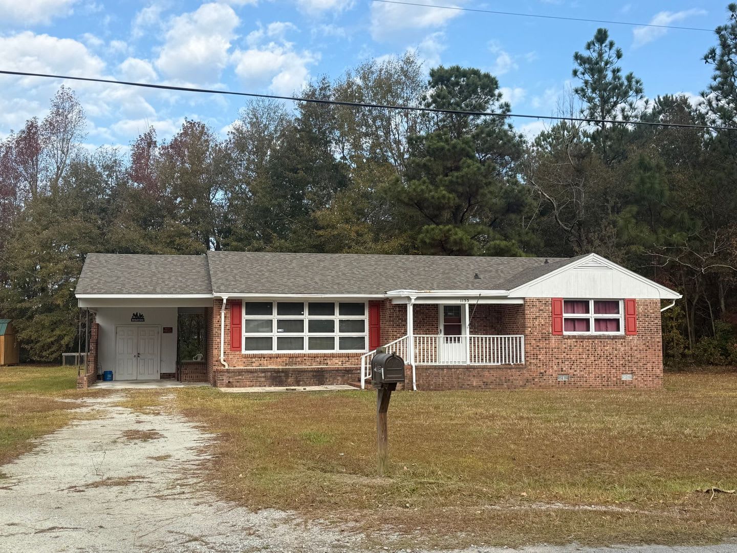 3 bedroom, 2 bath House – photo 1