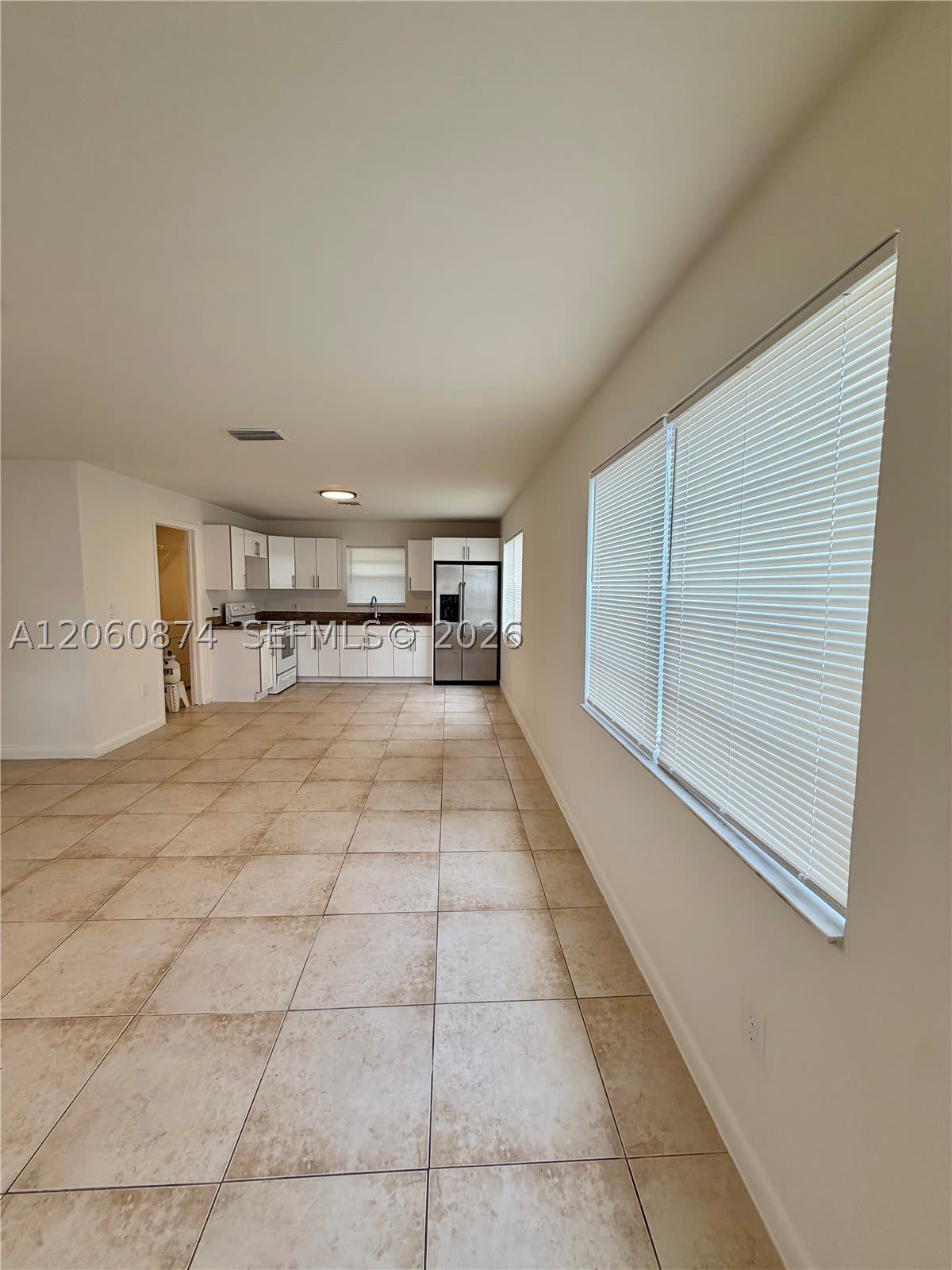 4073 Sw 52Nd St – photo 4