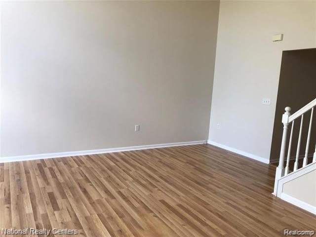 41876 YEATS Drive – photo 4