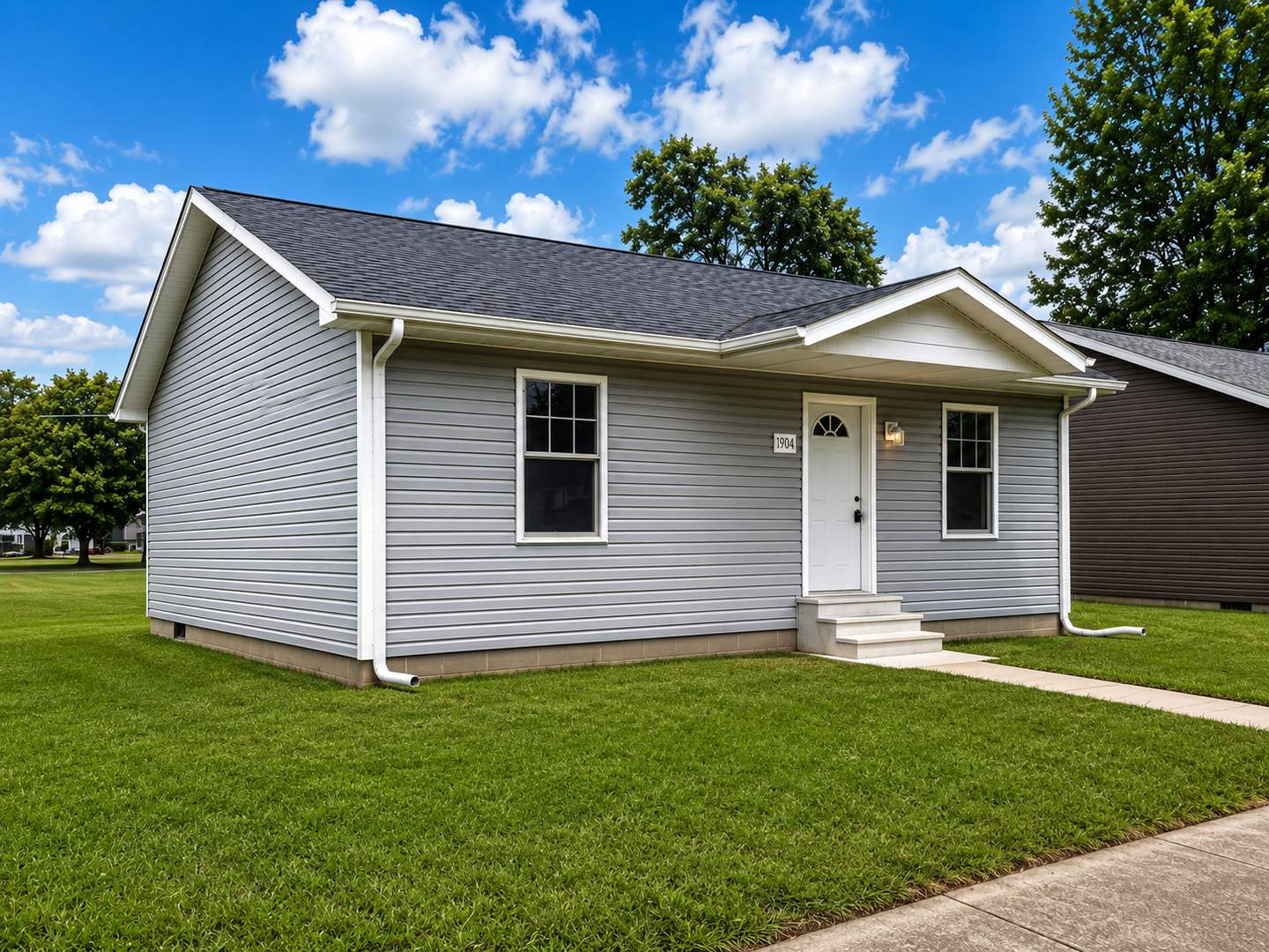 Beautiful Newer Construction 2-Bedroom Home – Modern, Move-In Ready & Available Now! – photo 2