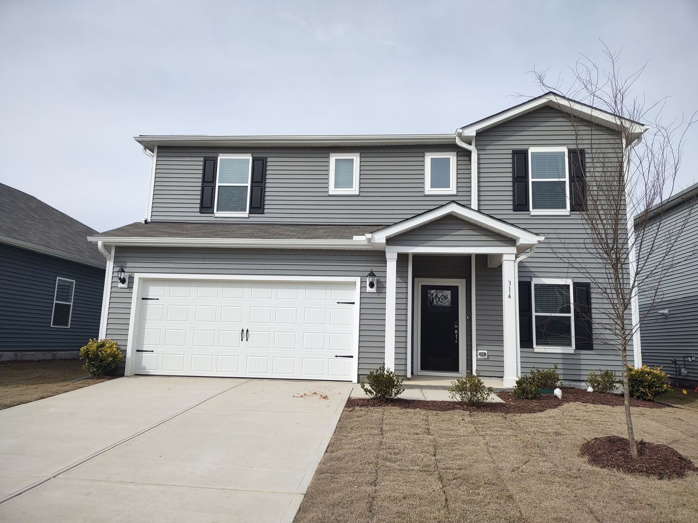 One Year Old 5B3B 2937Sqft Sfh For Rent – photo 2