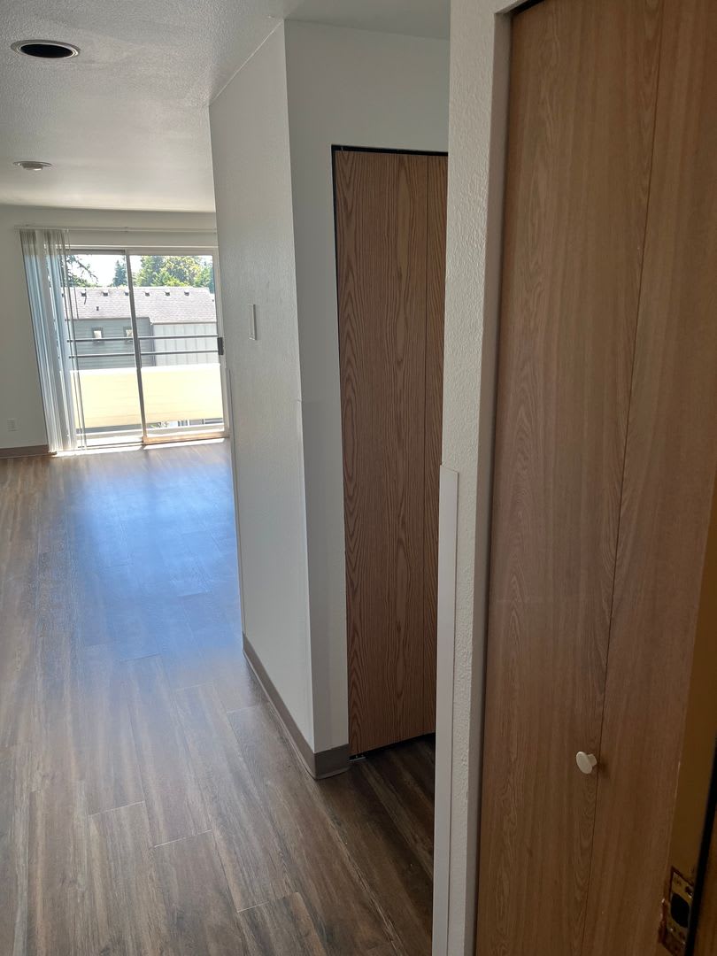 WINCHESTER APTS. – photo 5