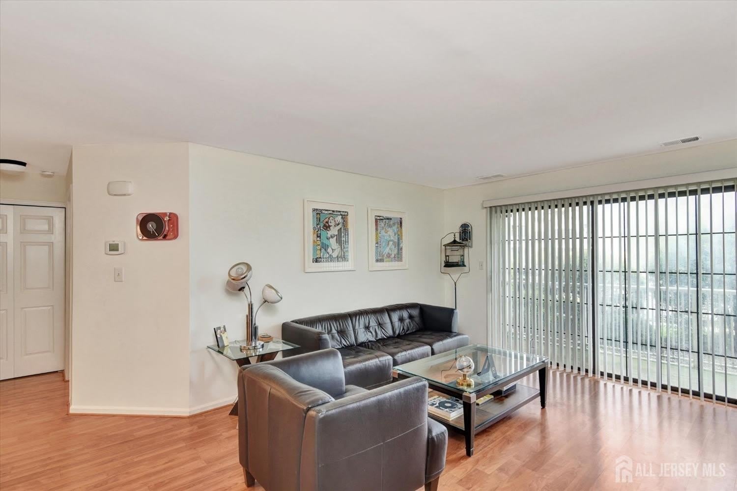 54 Lear Court – photo 4
