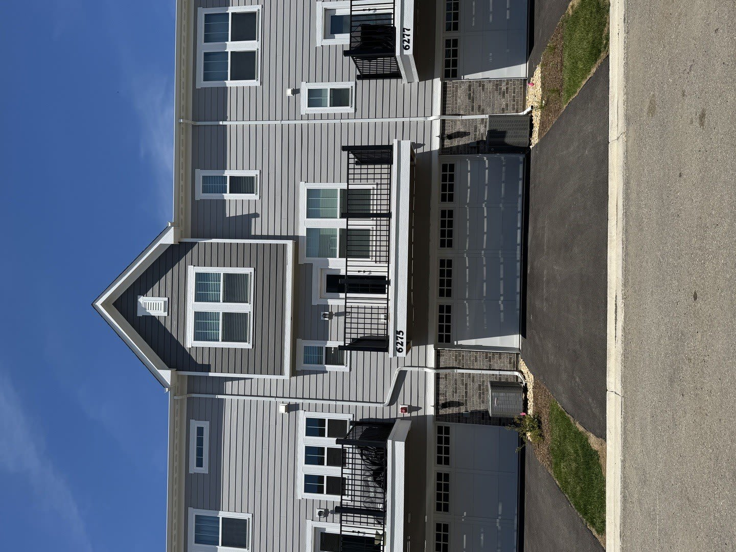 6275 Sandbelt Drive – photo 2