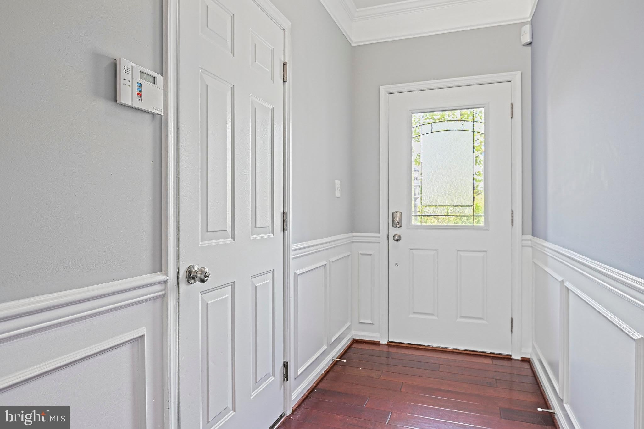 42350 BENFOLD Square – photo 5