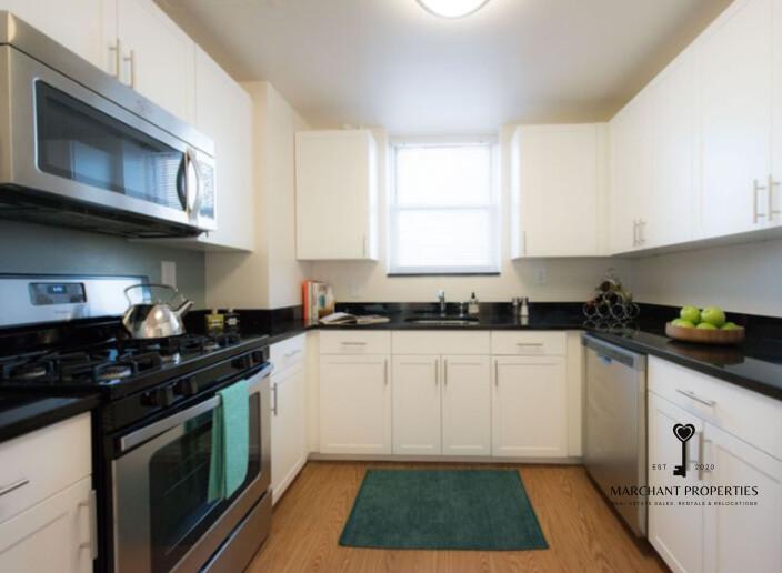 71 Saint Alphonsus St. – photo 1
