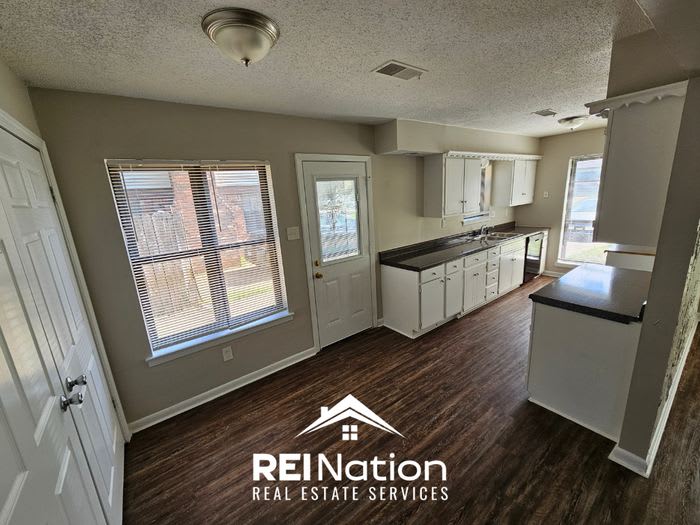 4053 Silverleaf Road – photo 3