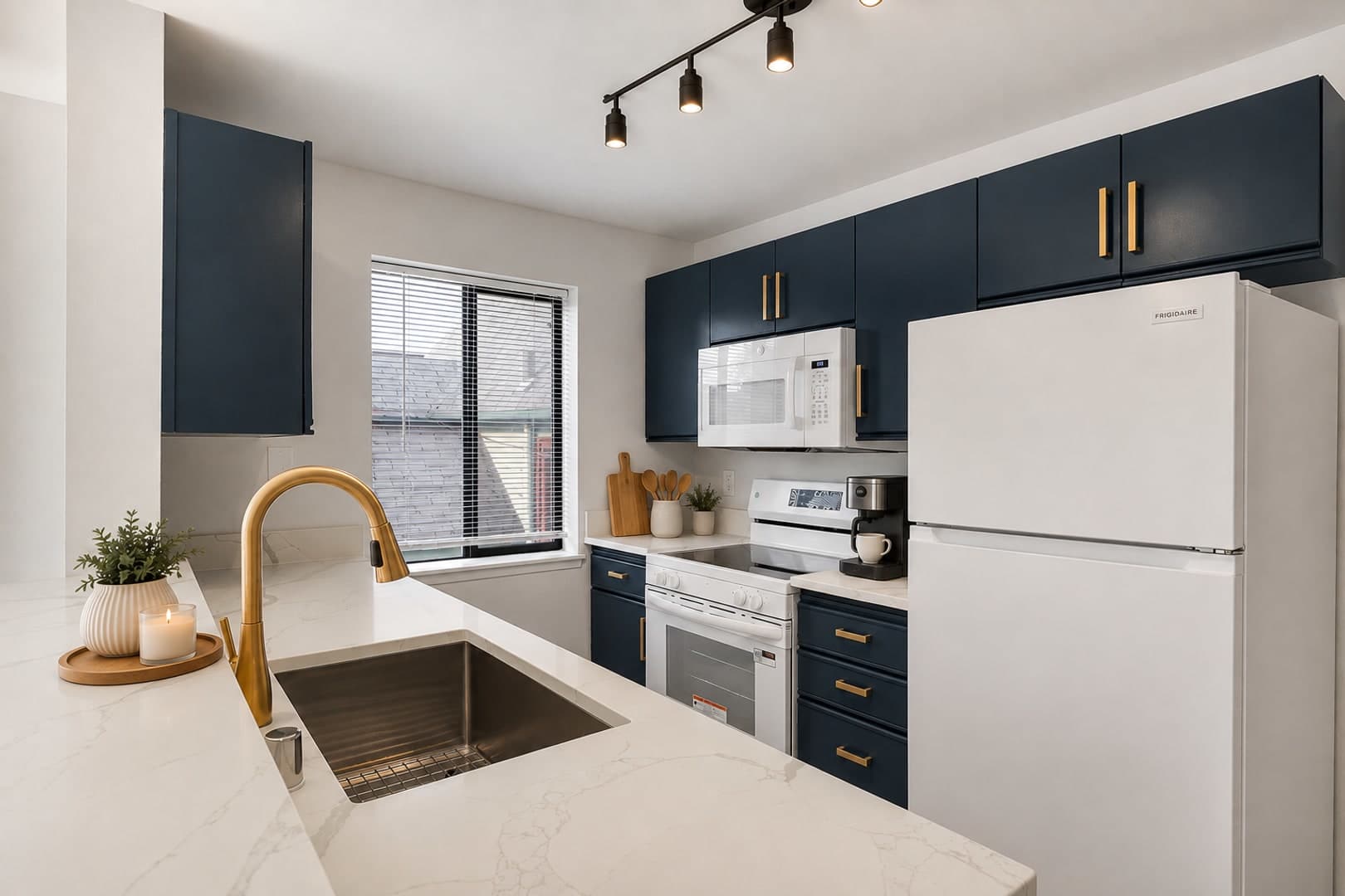 Ballard Heights Apartments – photo 3