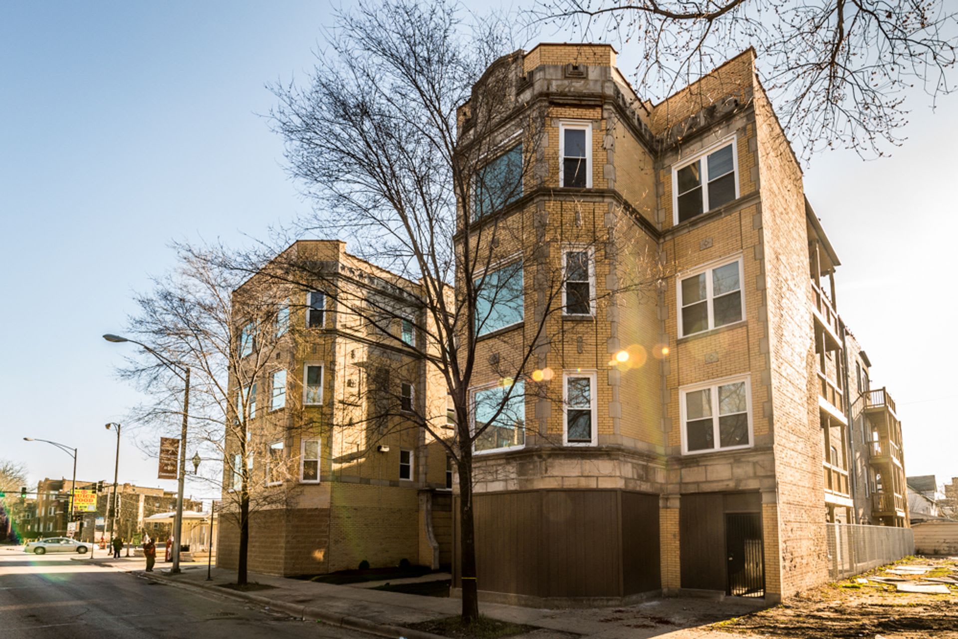 1145 N Austin Blvd – photo 3