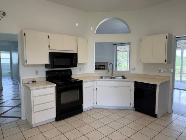 4633 HAZELGROVE Drive – photo 5