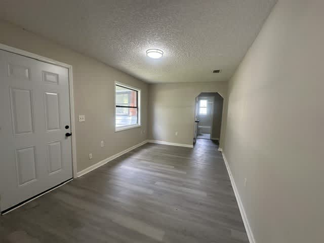 7447 Oriole Street – photo 4