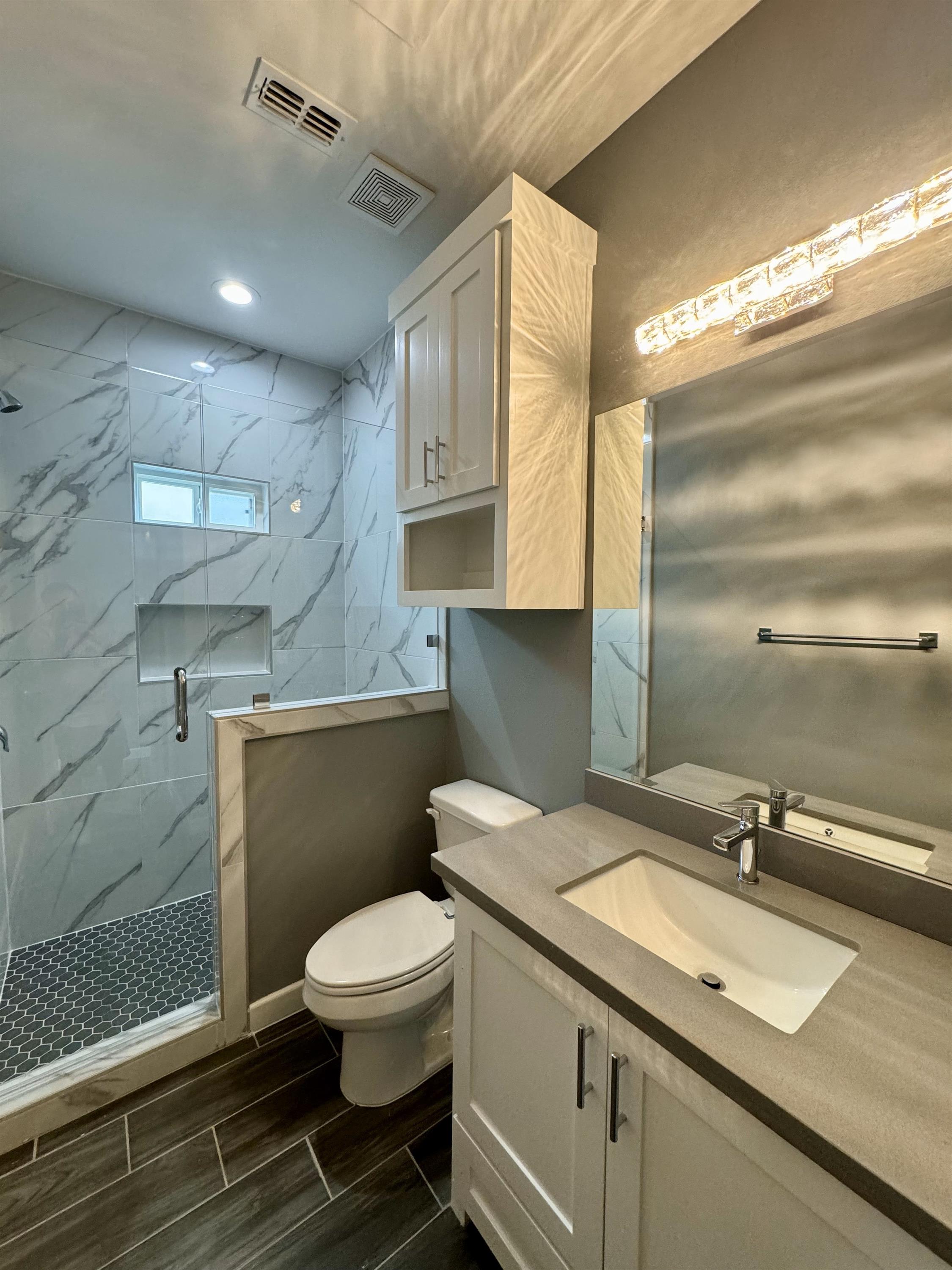 3004 West Driftwood Street – photo 5