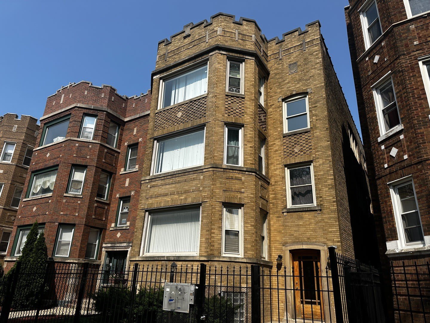 7719 S Essex Avenue – photo 1