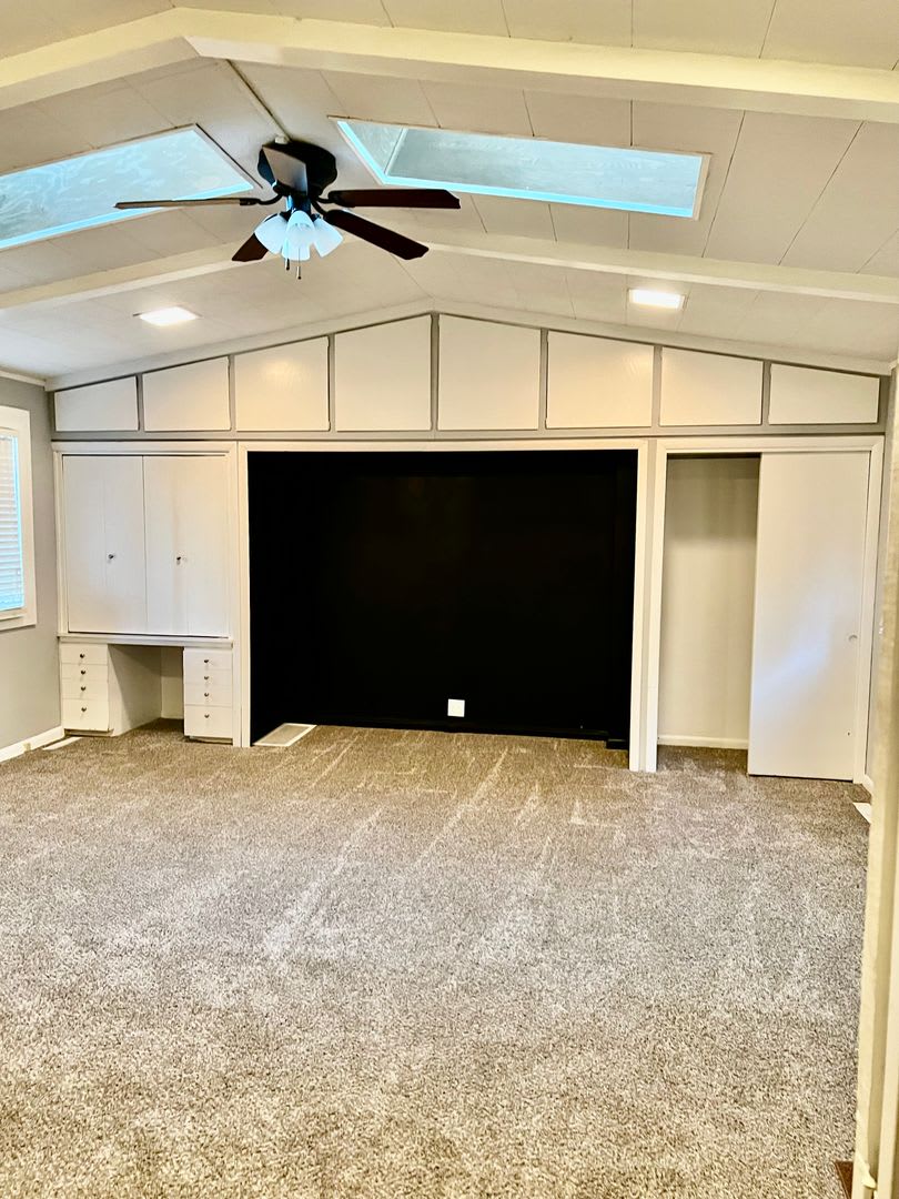 Beautiful 4 Bedroom 3 Bathroom Home In Historic University Heights Subdivision – photo 4