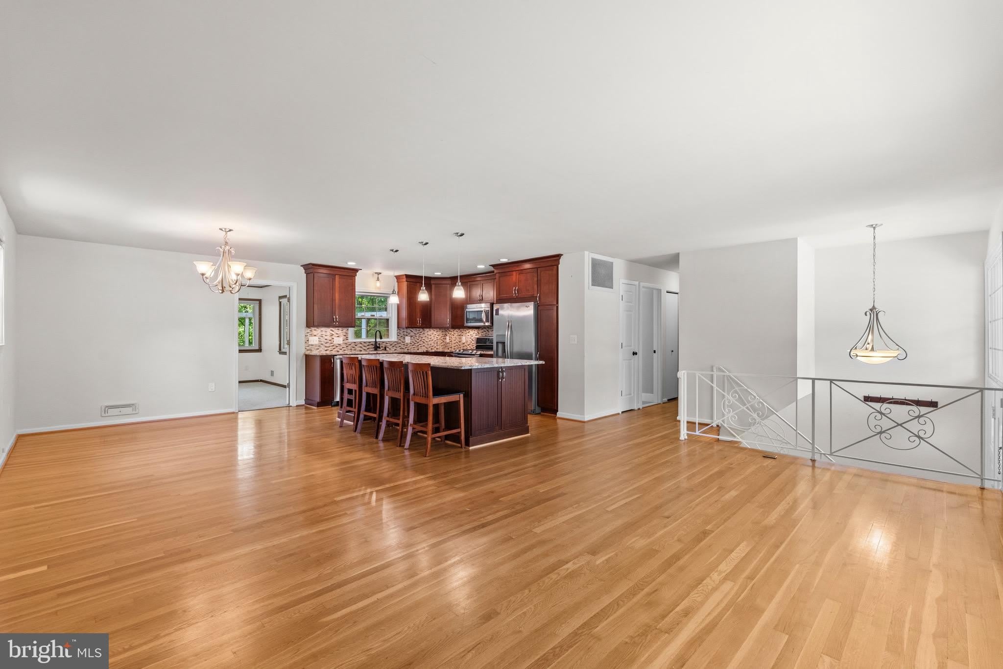 7305 Masonville Court – photo 5