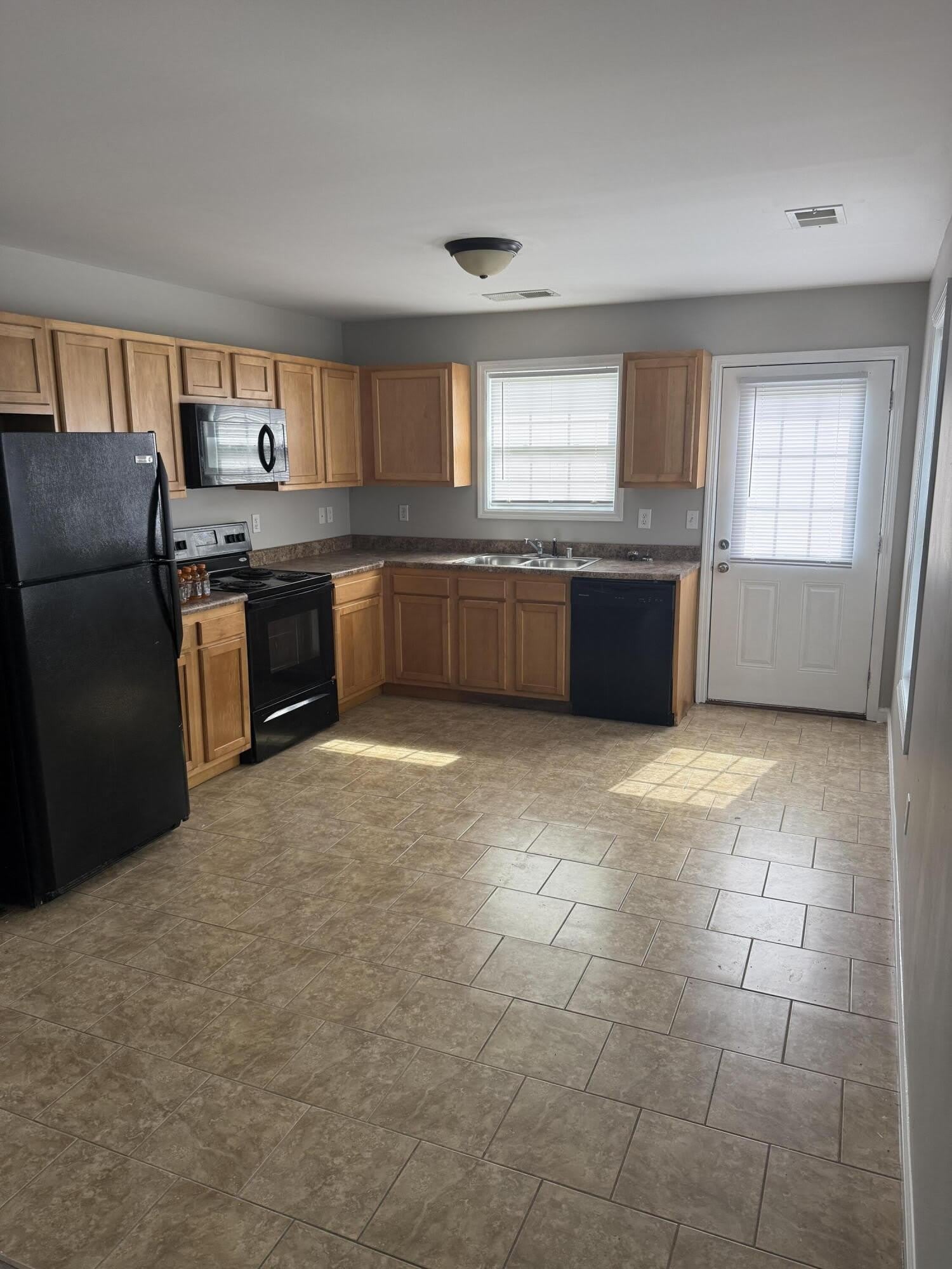 8003 Wilburn Way – photo 5