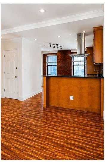 2115 33st – photo 3