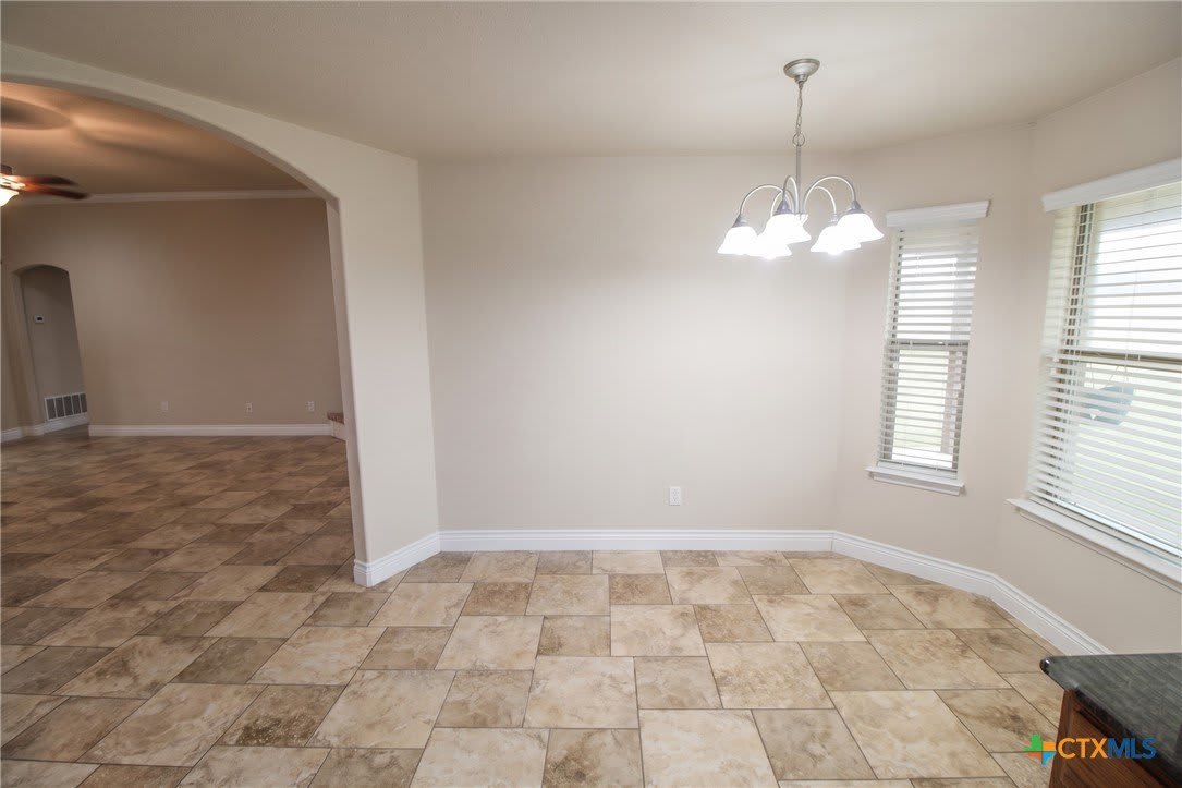 1128 Pheasant Circle – photo 4